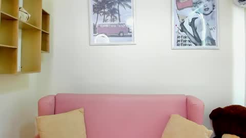 Snapshot of luna_bate1 chatting on 05-30-26, 10:40 Luna online show from 05-30-26, 10:40