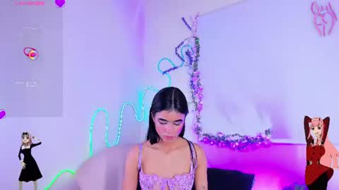 luna_bella_23 online show from 07-12-26, 04:58