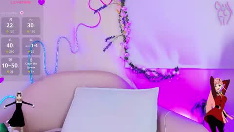 luna_bella_23 online show from 07-17-26, 04:30