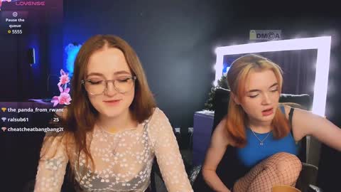 luna_berryy online show from 01-24-25, 11:56