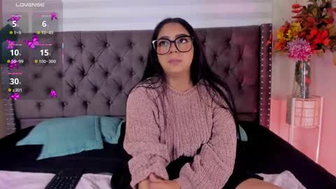 luna_cute14 online show from 04-10-26, 08:57