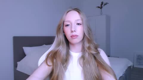 Luna online show from 12-15-25, 09:19