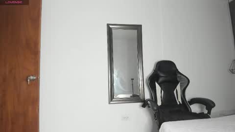 Snapshot of luna_killari chatting on 10-05-25, 12:36 luna killari online show from 10-05-25, 12:36
