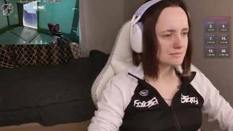 Snapshot of luna_loveeee chatting on 10-23-25, 04:12 luna_loveeee online show from 10-23-25, 04:12