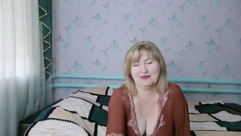 luna_lure11 online show from 11-07-25, 10:04