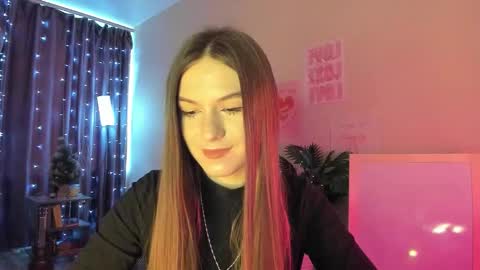 luna_lust_211 online show from 03-15-26, 04:29