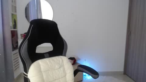 Luna online show from 10-11-25, 07:45