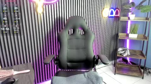 Luna Rosse  online show from 04-22-26, 12:28