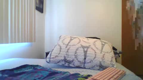 Snapshot of luna_samosienko chatting on 05-04-26, 05:31 Luna Samosienko online show from 05-04-26, 05:31
