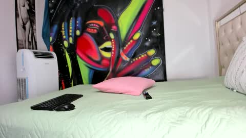 Snapshot of luna_sexxy89099 chatting on 04-29-26, 03:43 luna_sexxy89099 online show from 04-29-26, 03:43
