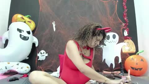 Luna online show from 10-30-25, 08:20