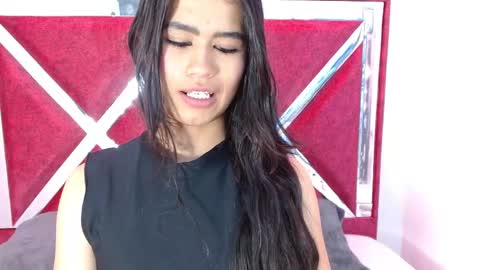 luna_starr69 online show from 09-10-25, 07:25