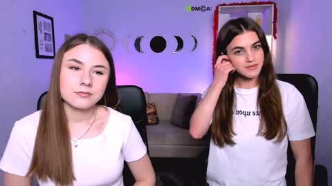 Luna online show from 03-30-26, 12:17