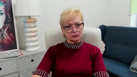 Snapshot of luna_xfantasy chatting on 05-13-26, 06:55 L u n a online show from 05-13-26, 06:55