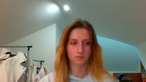 Snapshot of luna_xsensual chatting on 12-06-24, 03:00 L U N A online show from 12-06-24, 03:00