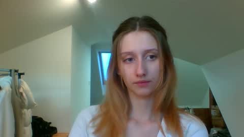 Snapshot of luna_xsensual chatting on 01-03-25, 07:38 L U N A online show from 01-03-25, 07:38