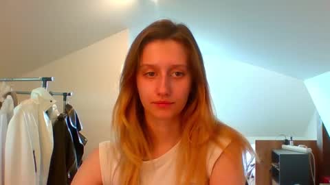 Snapshot of luna_xsensual chatting on 03-10-25, 02:59 L U N A online show from 03-10-25, 02:59