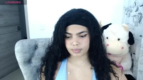 Tiana james online show from 10-22-25, 01:50