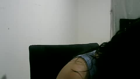 lunaa_sub online show from 01-23-25, 12:57