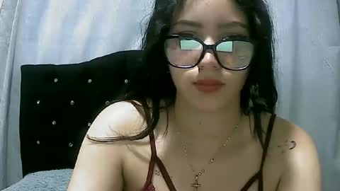 lunaa_sub online show from 02-18-25, 11:08