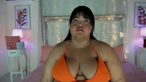 lunaablaze online show from 12-15-25, 05:39