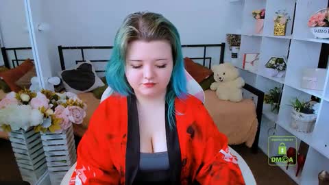 Luna online show from 03-05-26, 07:04