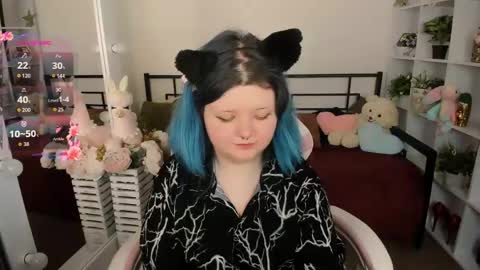 Luna online show from 04-16-26, 06:36