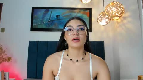 Luna Aspen online show from 09-17-25, 06:20