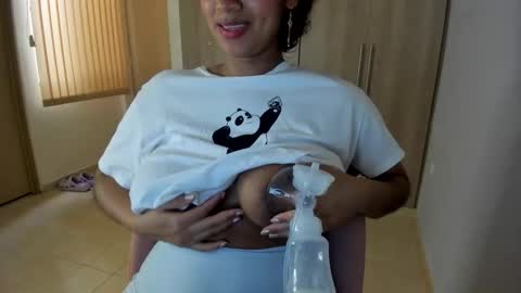 lunabelu_xr online show from 10-18-25, 03:35