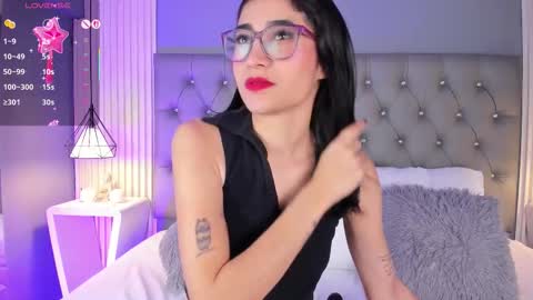 Luna  online show from 02-23-26, 05:10