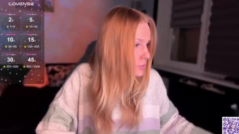 Britney online show from 11-17-25, 05:08