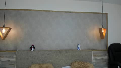 LUNA  online show from 12-01-25, 01:16