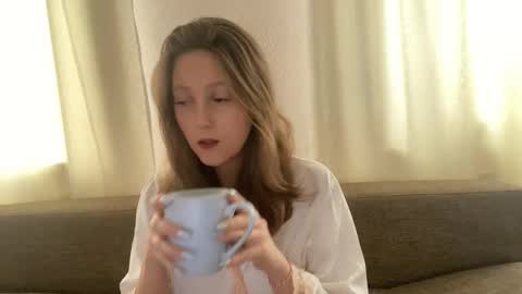 Snapshot of lunafeather chatting on 02-09-26, 03:43 lunafeather online show from 02-09-26, 03:43