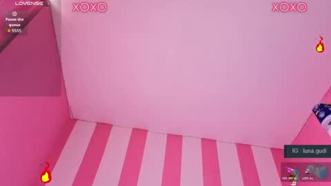 Snapshot of lunagudis chatting on 06-03-26, 01:14 lunagudis online show from 06-03-26, 01:14