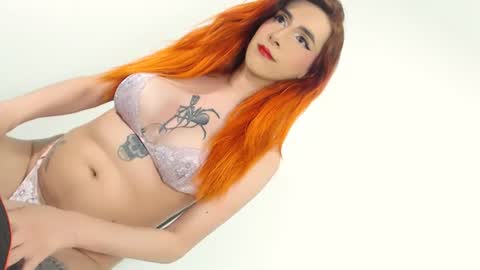 Snapshot of lunahot05xxx chatting on 06-22-26, 09:34 LUNA online show from 06-22-26, 09:34