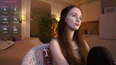 Snapshot of lunaice__ chatting on 12-01-25, 09:03 Luna online show from 12-01-25, 09:03