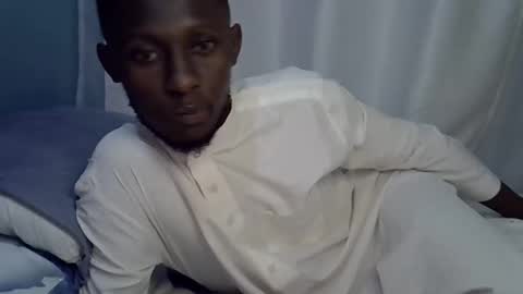 Snapshot of lunalove22_ chatting on 09-09-25, 03:06 lunalove22_ online show from 09-09-25, 03:06