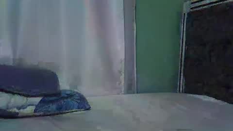 Snapshot of lunalove22_ chatting on 10-09-25, 06:39 lunalove22_ online show from 10-09-25, 06:39