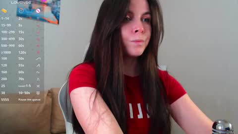 Luna online show from 02-13-25, 10:23