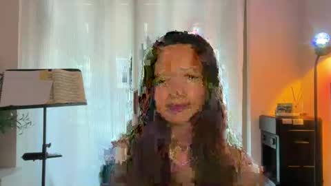 Snapshot of lunalovesuuuuu chatting on 03-18-26, 01:20 Luna online show from 03-18-26, 01:20