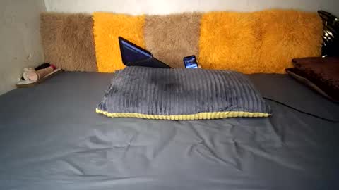 Snapshot of lunalure1 chatting on 11-14-25, 11:09 lunalure1 online show from 11-14-25, 11:09