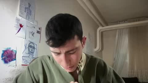 Snapshot of lunamalpica chatting on 12-17-25, 01:50 LunaPica online show from 12-17-25, 01:50