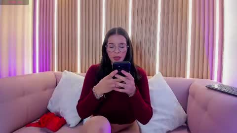 Snapshot of lunamillers_ chatting on 07-16-26, 04:40 lunamillers_ online show from 07-16-26, 04:40