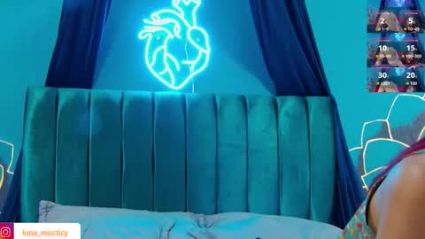 Snapshot of lunamistyc chatting on 11-11-25, 07:58 Luna online show from 11-11-25, 07:58