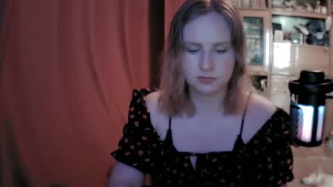 lunamystique_ online show from 06-10-26, 11:20