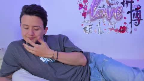 Snapshot of lunandrew chatting on 03-09-25, 03:43 Luna Mendez Andrew Cemar online show from 03-09-25, 03:43