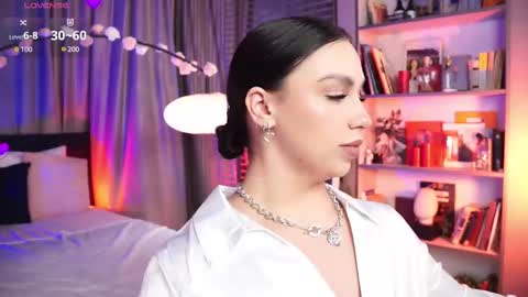 Snapshot of lunanight_ chatting on 03-10-25, 12:07 Luna next streams Mon Fri Sat Sun 8pm-5am gmt0 online show from 03-10-25, 12:07