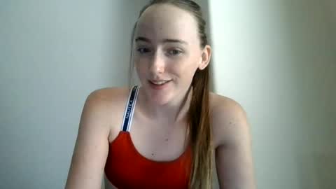 Snapshot of lunapixie2020 chatting on 06-30-26, 10:00 lunapixie2020 online show from 06-30-26, 10:00