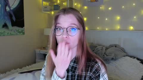 Sofia online show from 01-13-25, 06:49