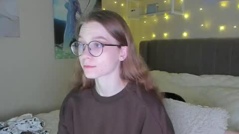 Sofia online show from 03-07-25, 02:34